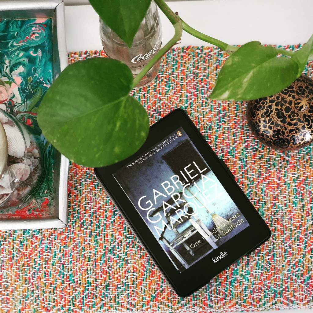 book review One Hundred Years of Solitude gabriel garcia marquez