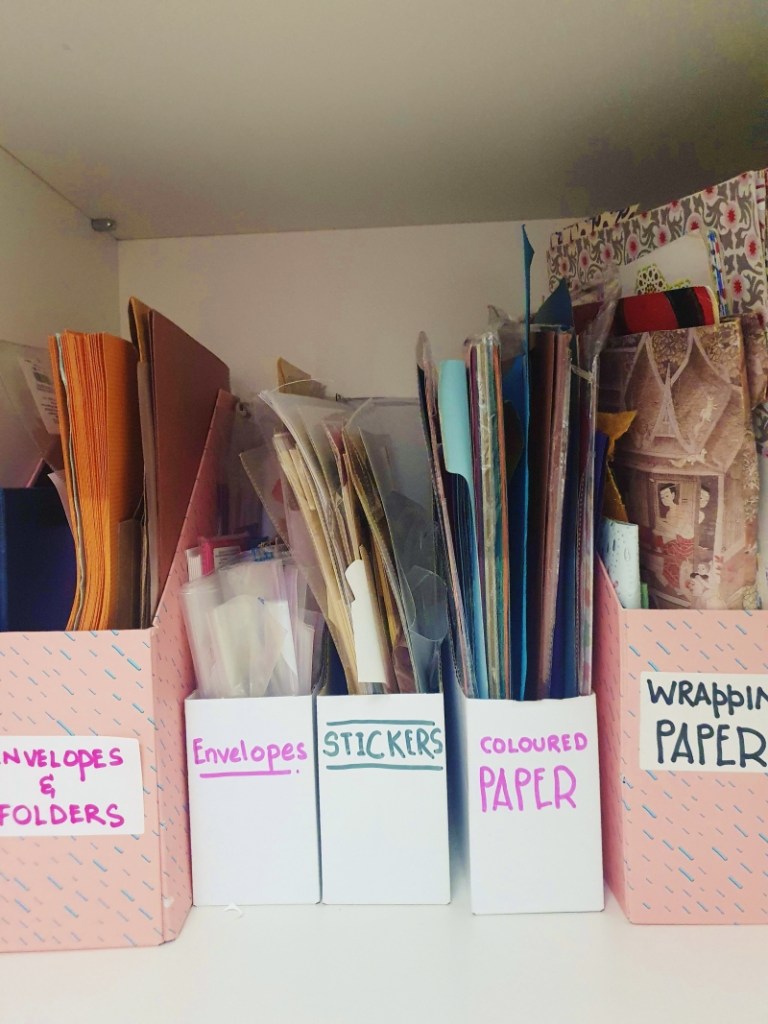 paper sorting folders