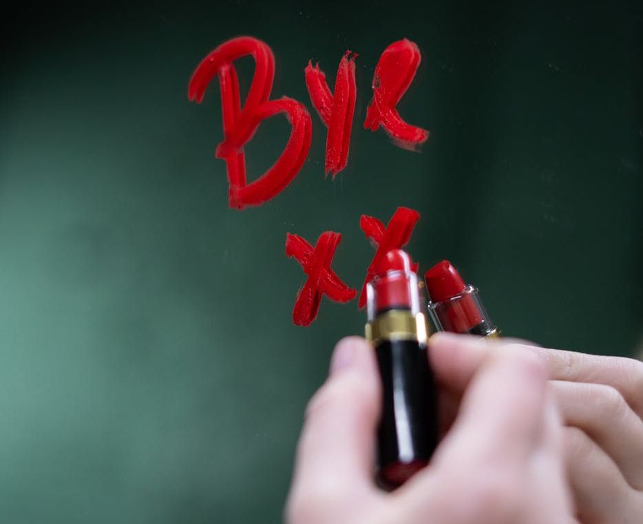 How to declutter your life: 6 kinds of people you need to let go&nbsp;of