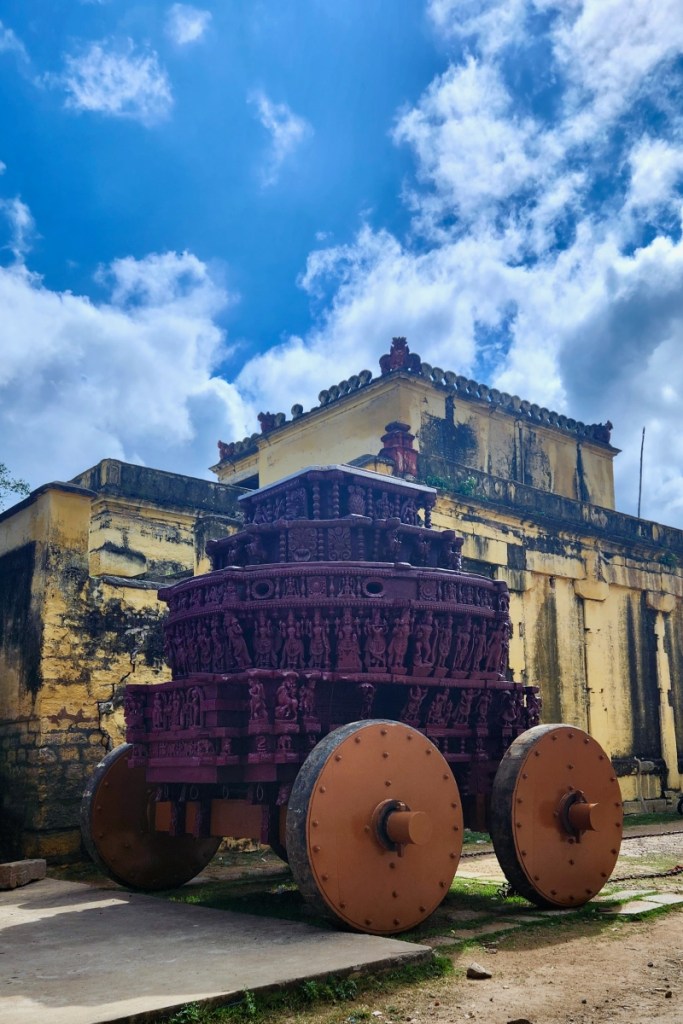 carved chariot platform at Sri Ranganathaswamy Temple