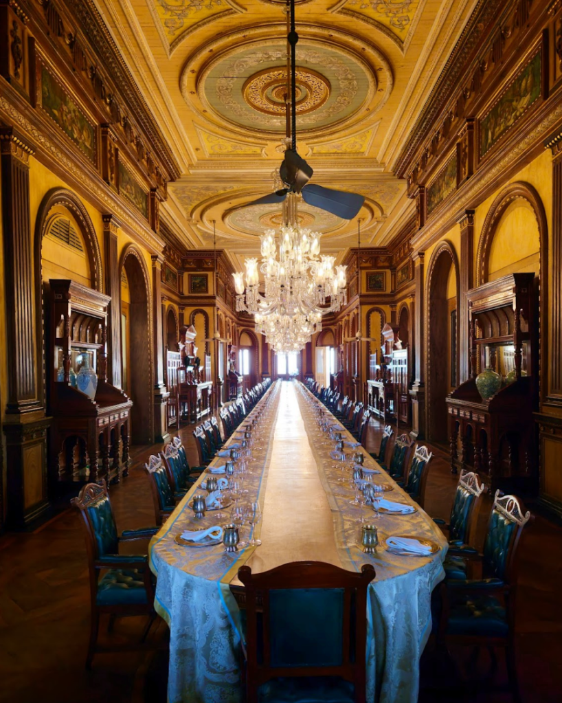 longest dining table at taj falaknuma palace
