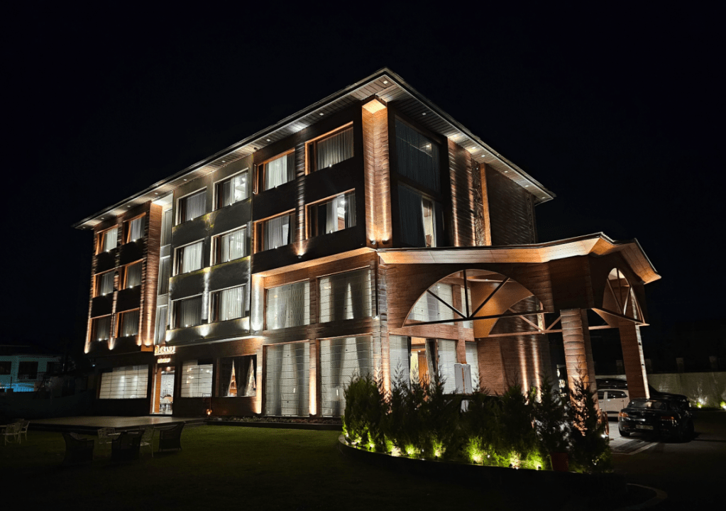 welcome hotel in srinagar, kashmir