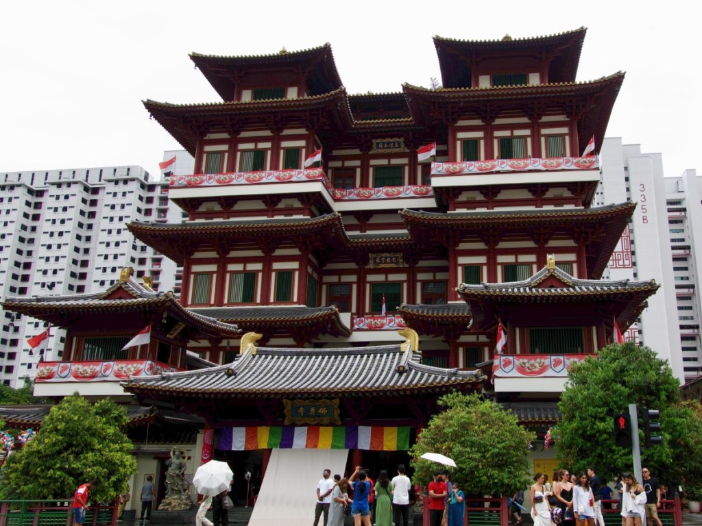 Singapore Chinatown Buddhist temple