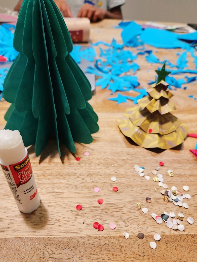 DIY christmas tree decor