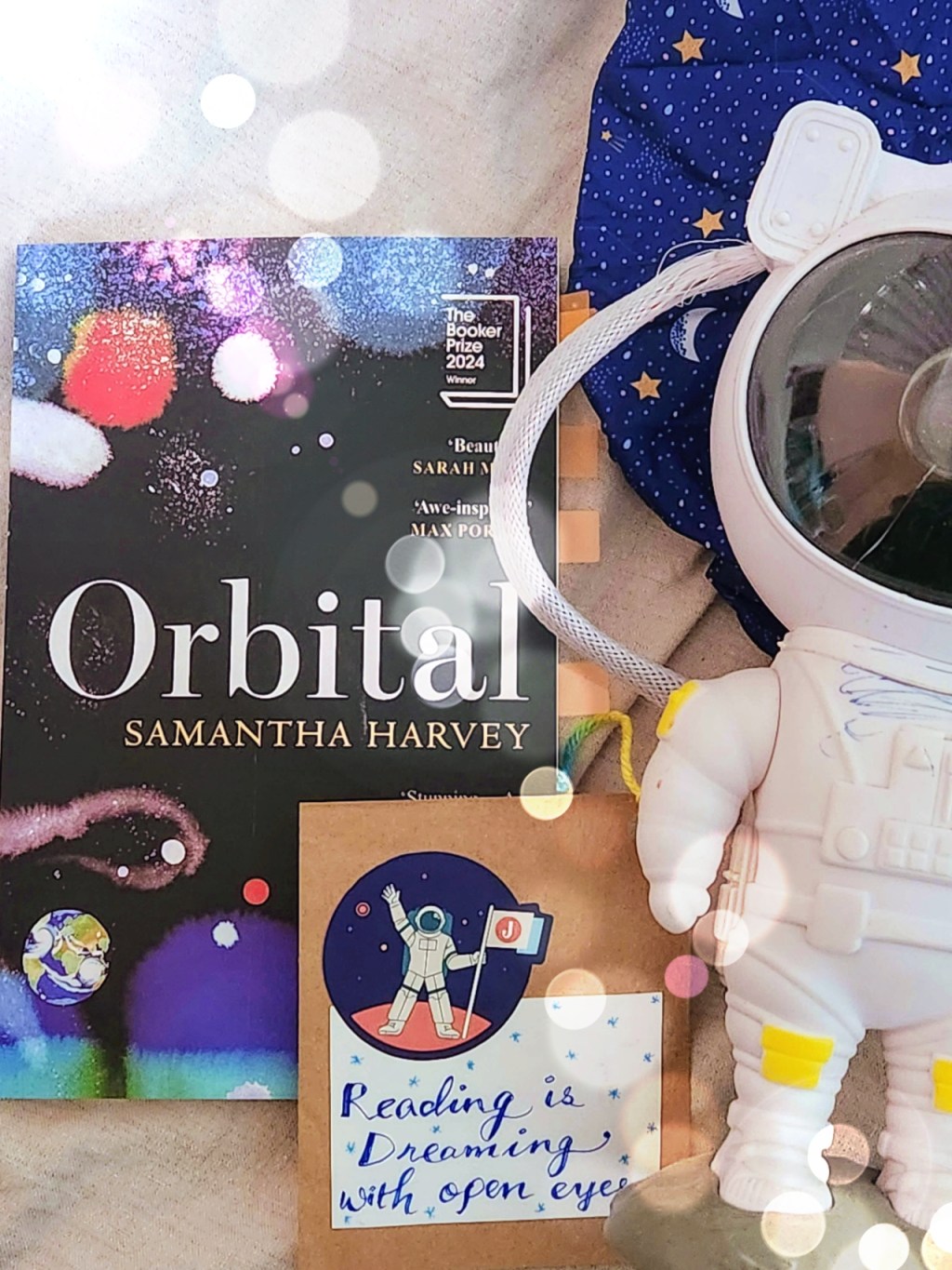 Book Review: Orbital by Samantha&nbsp;Harvey