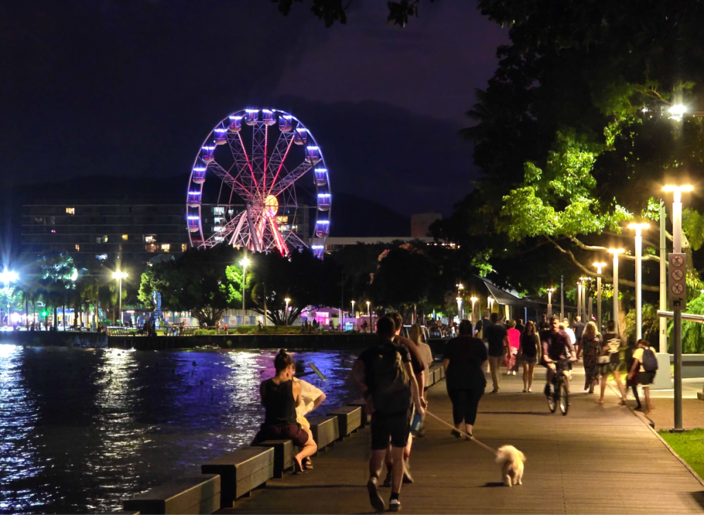 Things to do in Cairns promenade in the evening